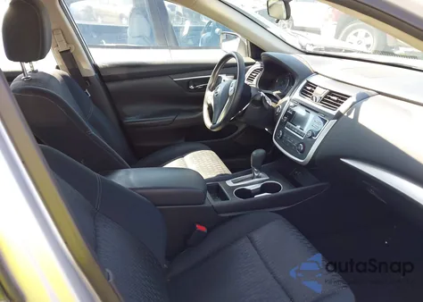 2016 Nissan Altima 2.5 S z USA, uszkodzony, nr VIN 1N4AL3AP3GC253854